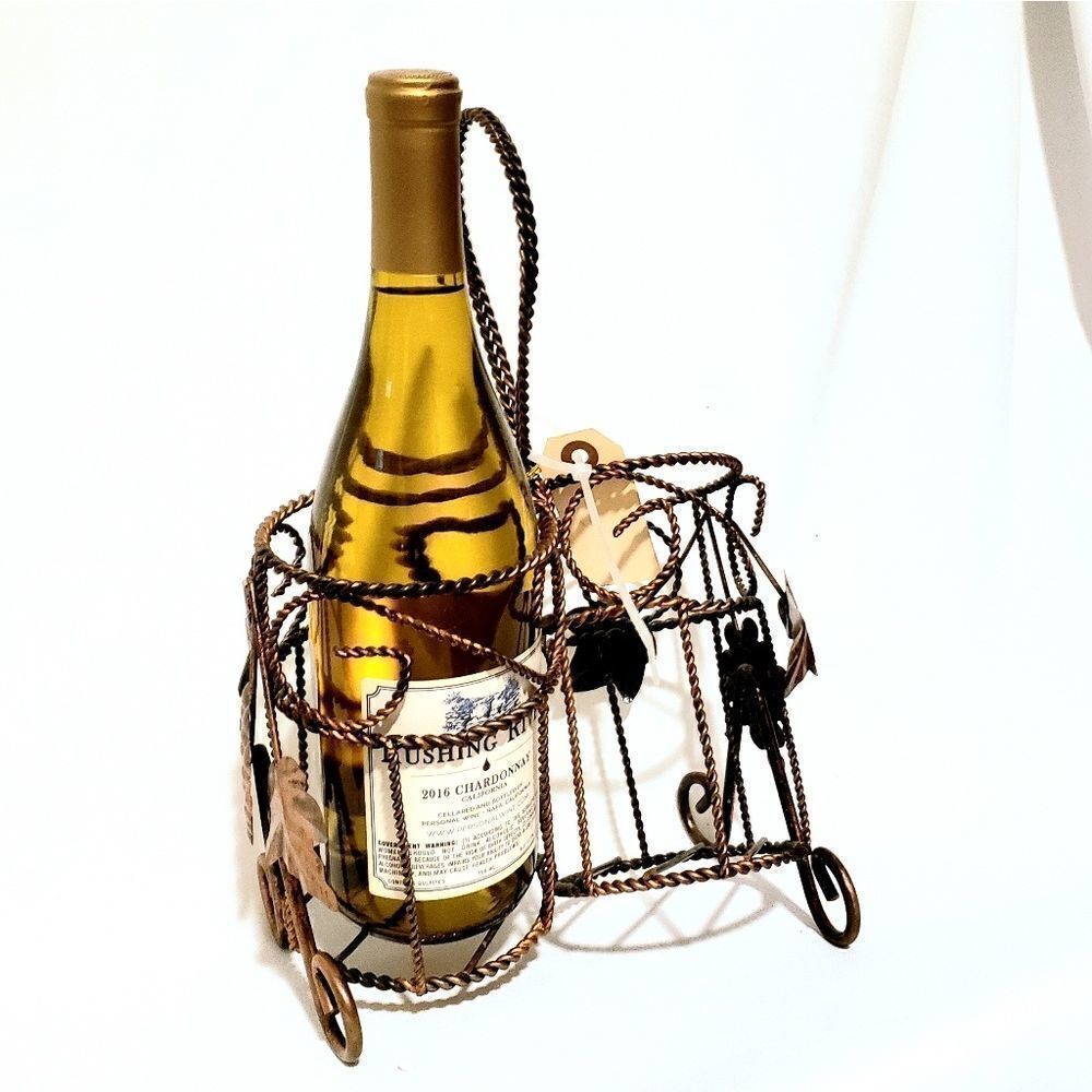 Boutique | NWT Wire Ivy Leaves Double Wine Holder